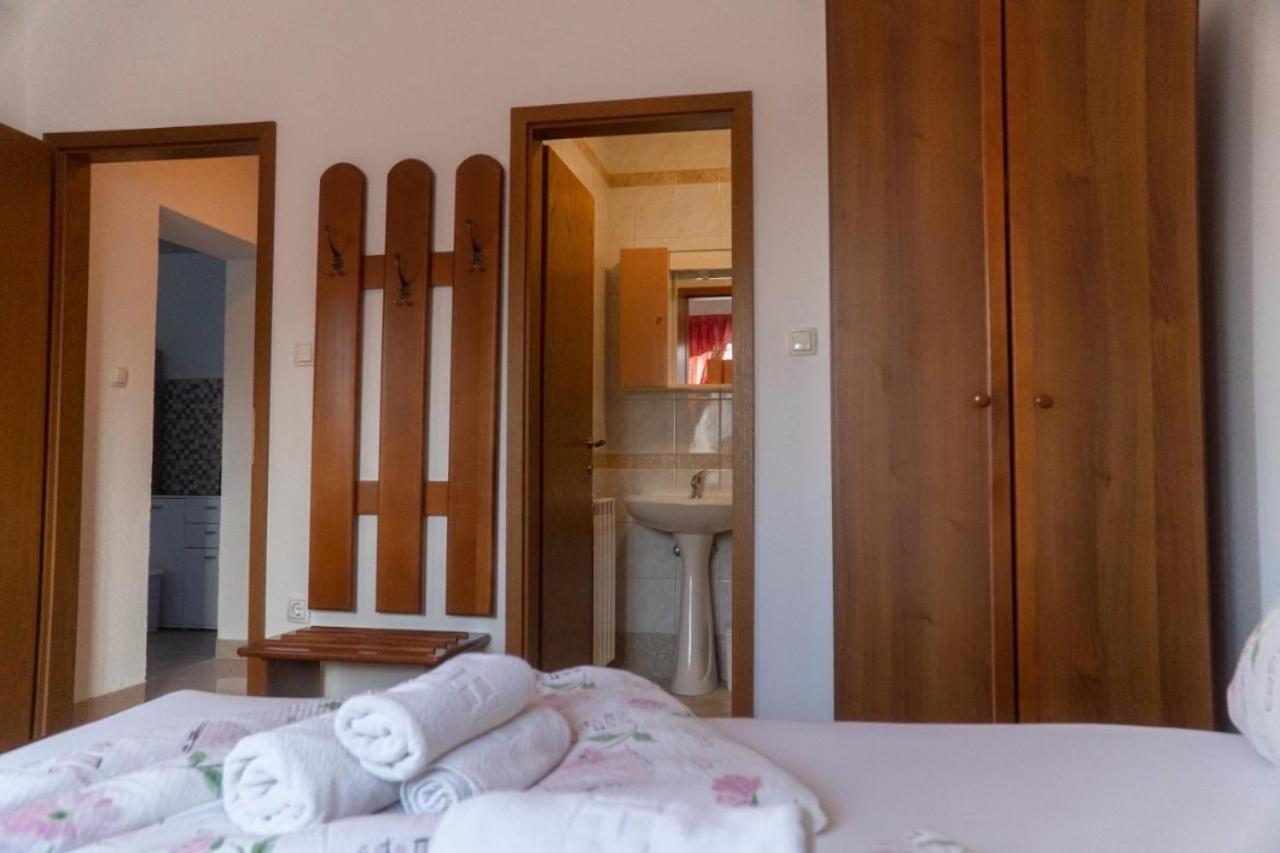 Apartments And Rooms Villa Chiara Krnica Zewnętrze zdjęcie
