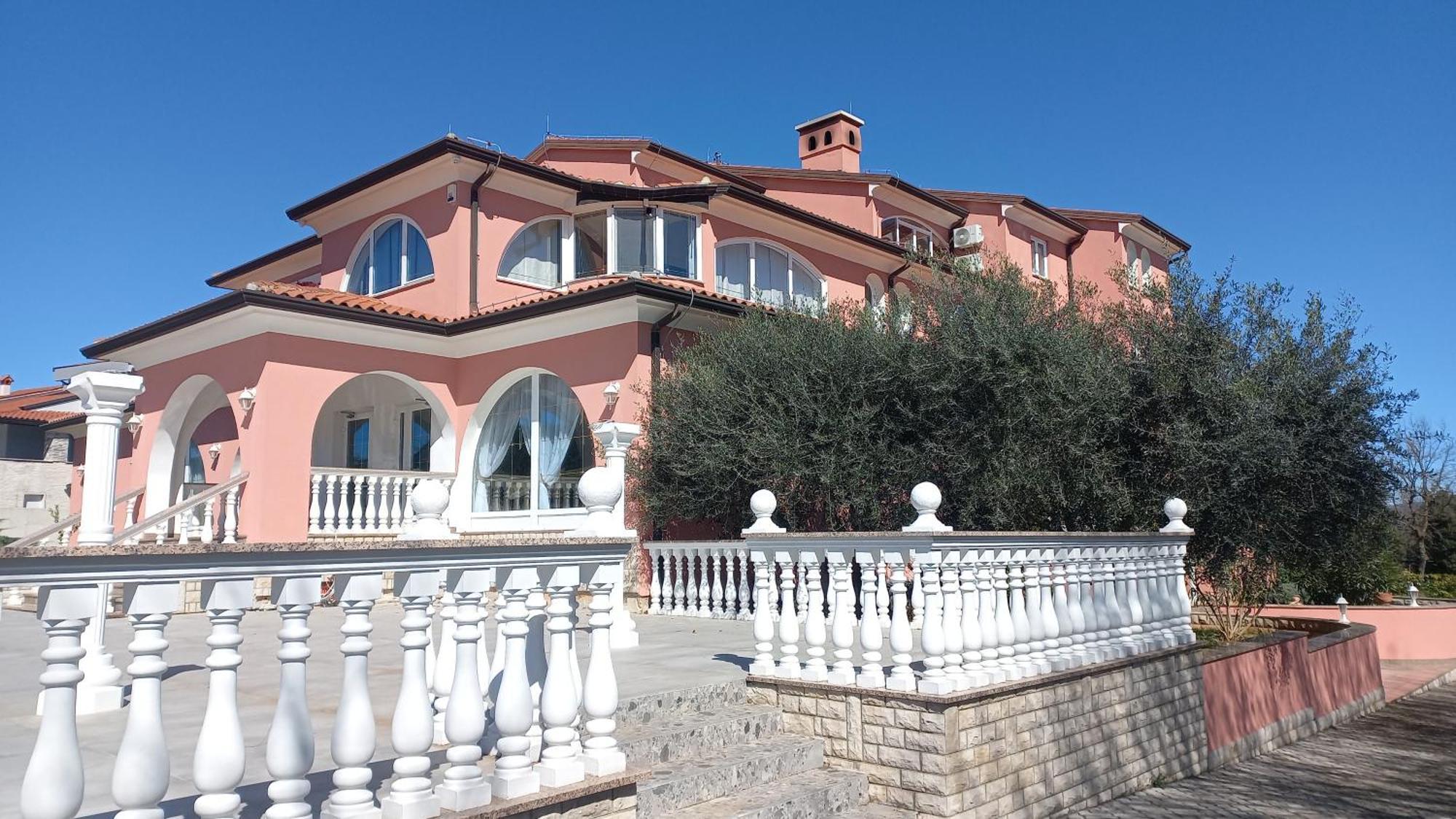 Apartments And Rooms Villa Chiara Krnica Zewnętrze zdjęcie